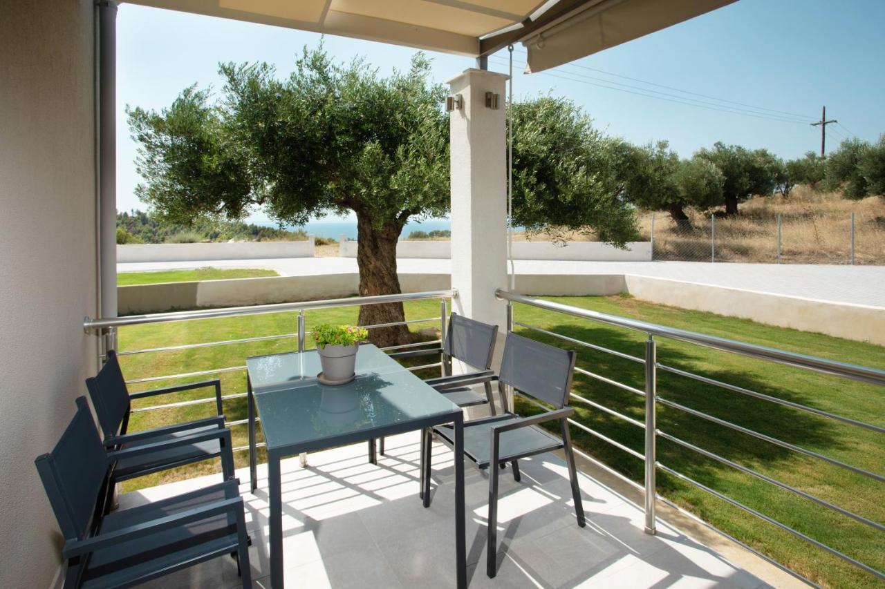 Alikon Adult-Only Aparthotel Neos Marmaras Exterior photo